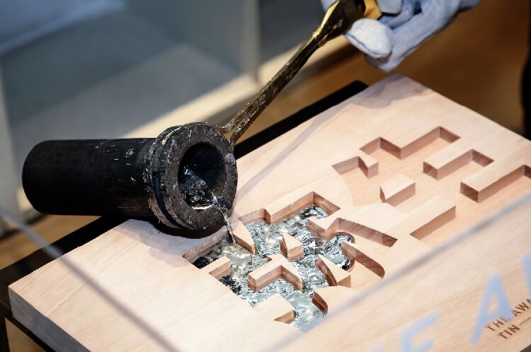 What is the melting point of solder wire?